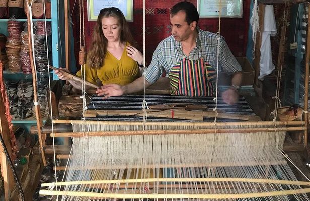 Wool Weaving Workshop in Chefchaouen