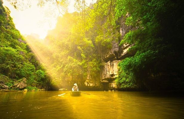 Ninh Binh Tour Hoa Lu Tam Coc Full Day: Biking,Boating,Tickets,Lunch, Limousine