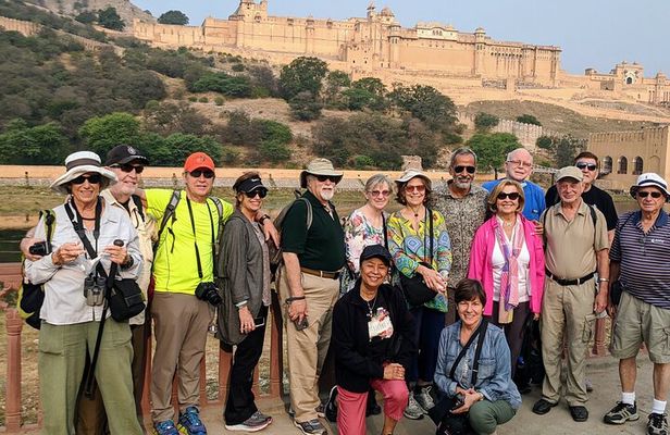Full day Jaipur city Tour with Car, Driver and Guide
