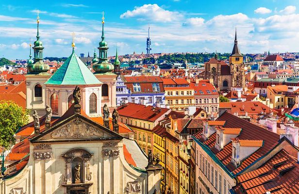 Skip-the-line Lobkowicz Palace Private Tour & Concert 