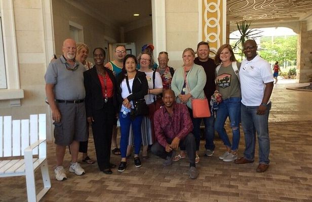 the Authentic Bahamian Culture experience