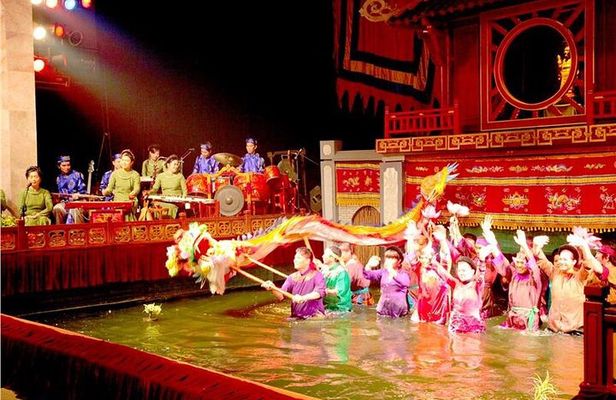 Water Puppet Show & Dinner on Cruise