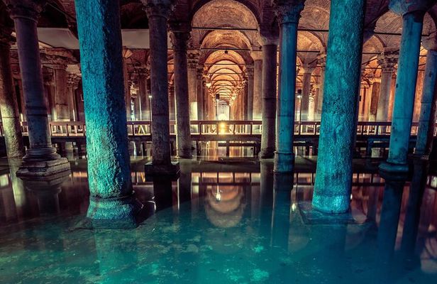 Basilica Cistern Skip-the-Line Ticket with Guided Tour