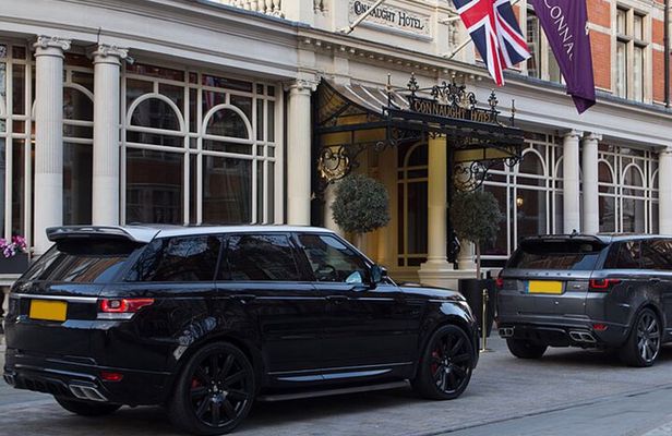 Luxury Range Rover at your Disposal in London for Full Day City Tour