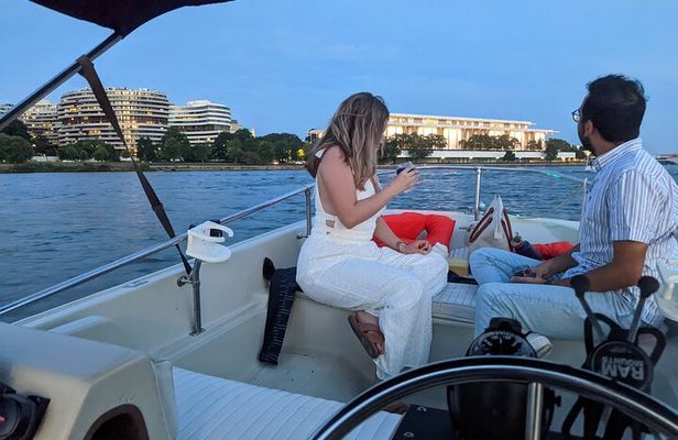 Scenic DC Fishing Charter on the Potomac