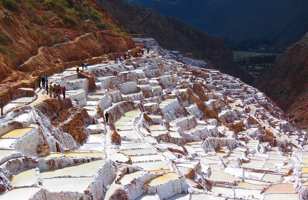 Half Day Private Tour to Maras and Moray
