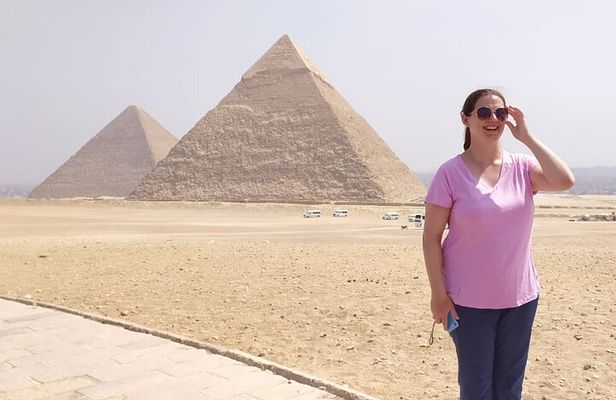 Cairo |Layover| Trip pick up from Cairo airport to visit Giza Pyramids & Sphinx