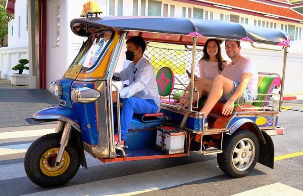 Private Chiang Mai Old City Half Day Tuk Tuk Tour 