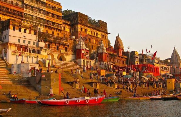 7 Days Golden Triangle Tour with Ranthambore & Varanasi Tour
