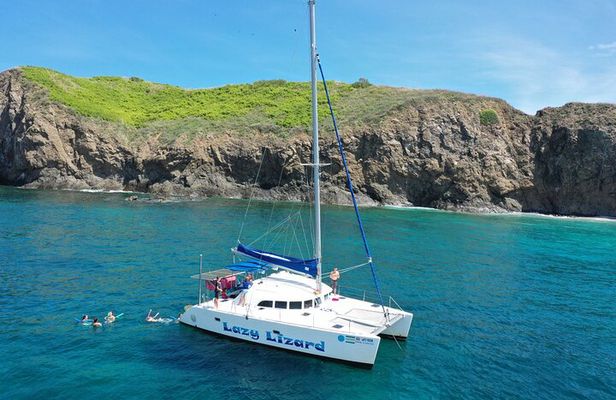 Private Morning Catamaran in Playa Flamingo