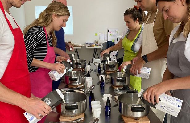 Cheese making workshop next to De Hallen, heart of Amsterdam