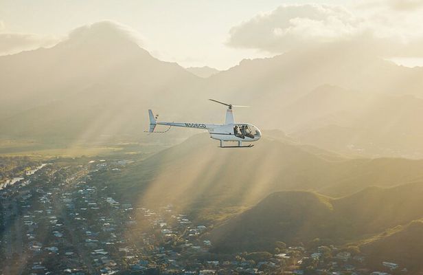 SHARED Helicopter Tour in Honolulu