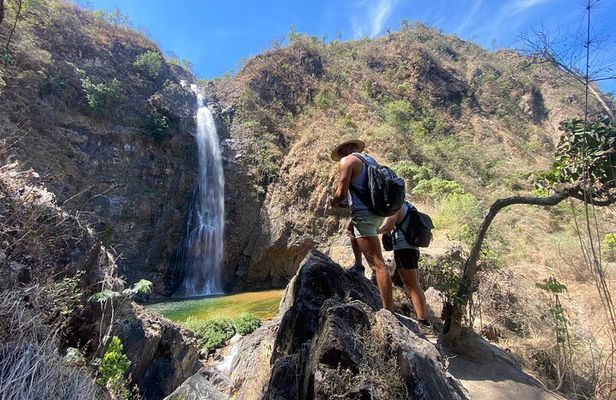 Mismaloya Waterfalls and Mountain Hike. Full-Day tour