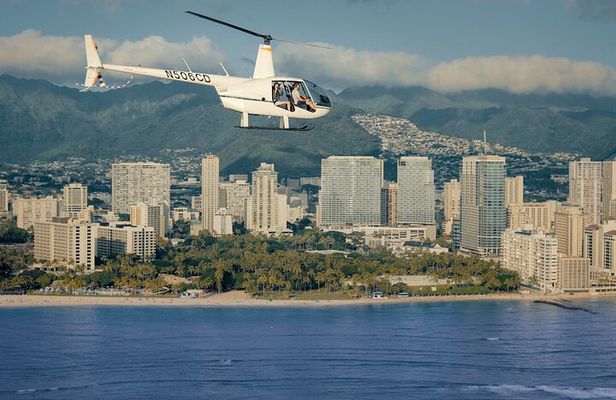 18 Minutes SHARED Helicopter Tour in Honolulu