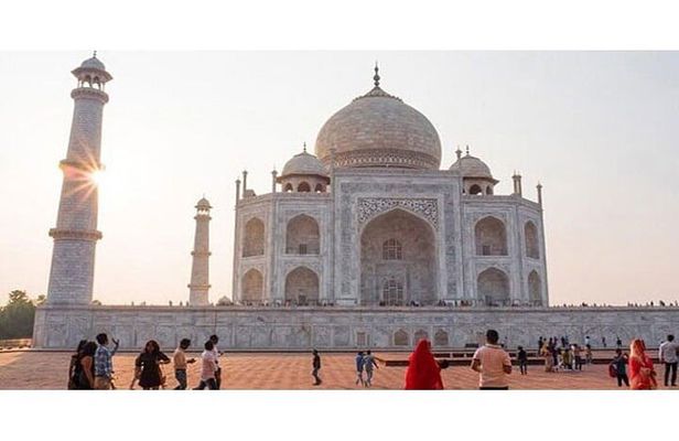 Same Day Agra Tour
