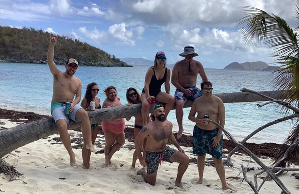 Private Power Catamaran. Secluded Beaches, Snorkeling, Turtles for Full/Half Day