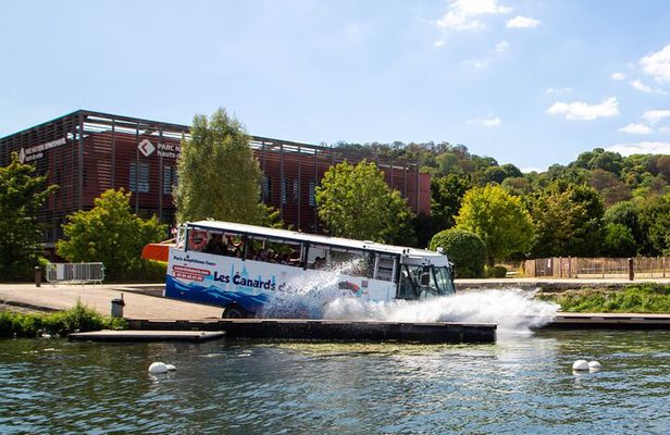 Tours of Paris and the Hauts-de-Seine in an Amphibious Bus