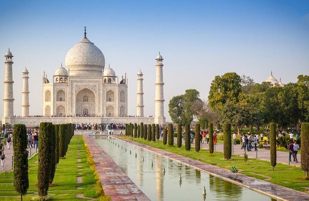 All Inclusive Private Taj Mahal Luxury Tour from Delhi by Car