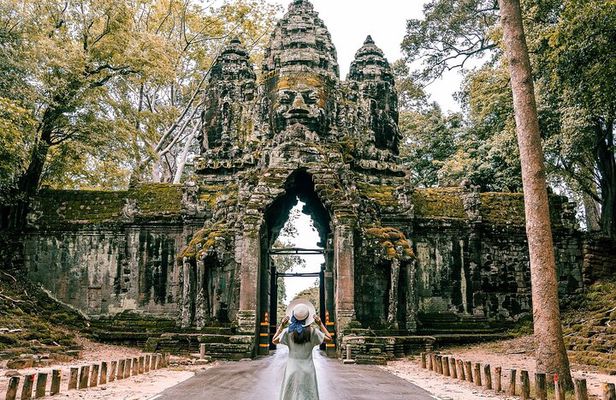 Private Angkor Tour With Local Guide & Inclusive Lunch