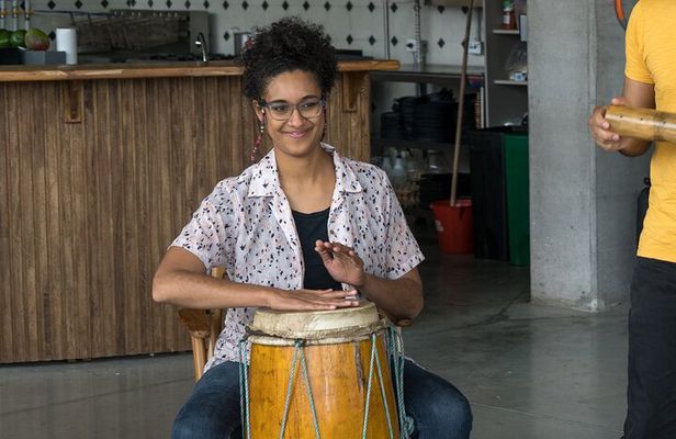 Private Marimbea Experience Play traditional Colombian music