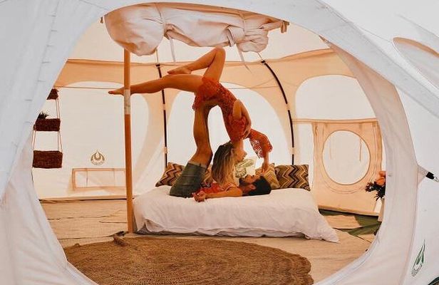 Arabian Glamping Adventure in Desert
