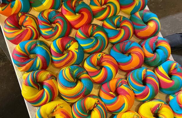 2 hr Guided Bagel Tour with Bagel Tastings