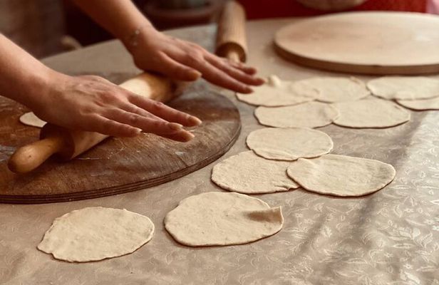 Taste of Georgia. Cooking-Class Khinkali, Khachapuri and more