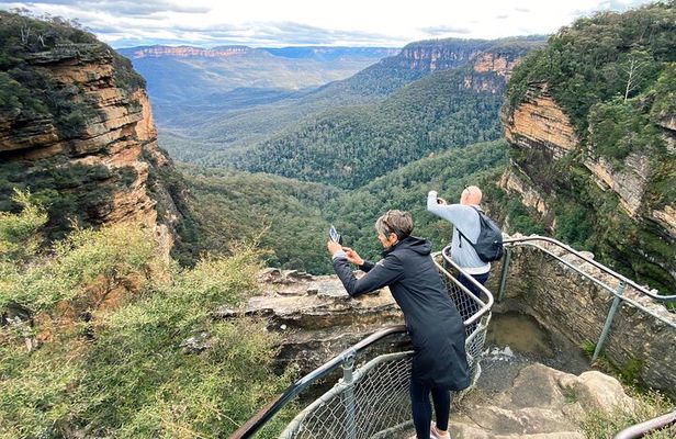 Ultimate Blue Mountains Private Tour with Scenic World and Wildlife Park