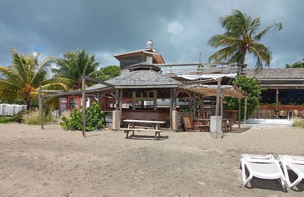 Cockleshell beach excursion