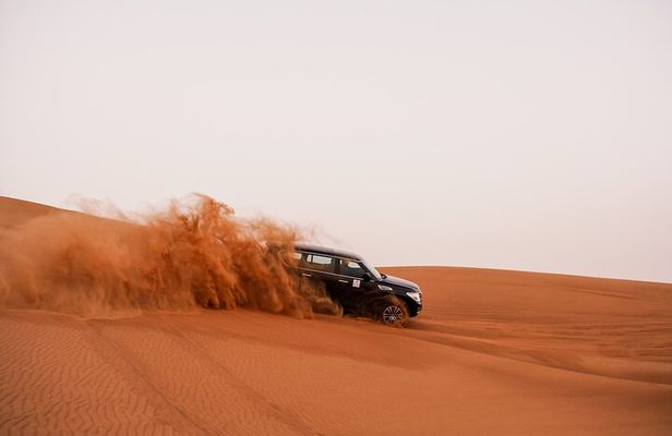 Desert Safari Dubai in 4x4 Vehicle with Dinner
