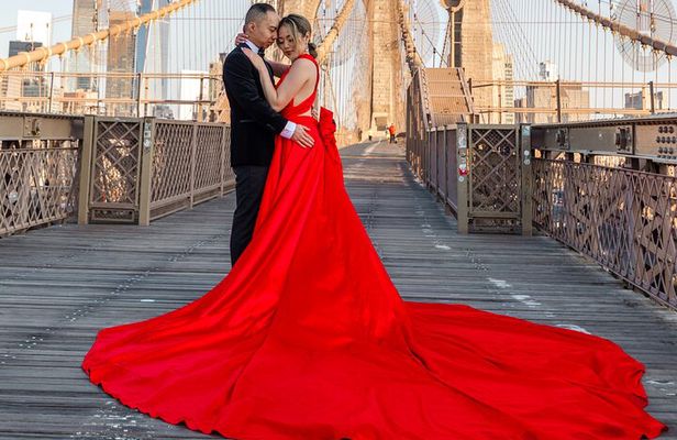 NYC: Private Photoshoot in a Handmade Flying Dress