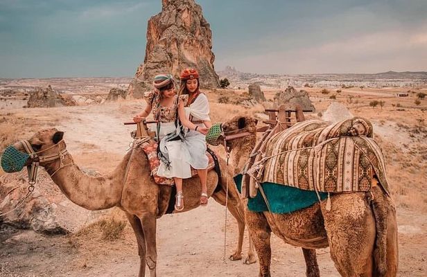 Best of Cappadocia : 2 Days Guided Tour & Hot Air Balloon Ride