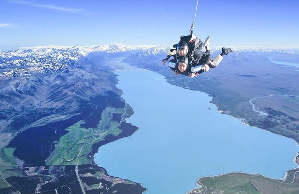 Skydive Mt. Cook - 70+ Seconds of Freefall from 16,500ft