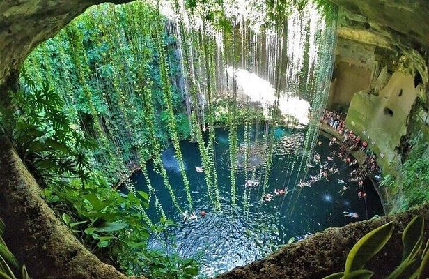 Deluxe Chichen Itza & 2 Cenotes! Round Transportation From Cancun