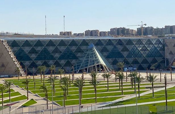 Explore Pyramids & Great Egyptian Museum(gym)
