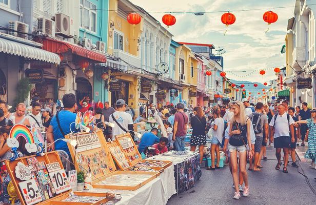 Phuket Customizable Tour with Professional Tour Guide