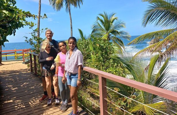 Tropical Hike in the Gandoca-Manzanillo wild life Refuge