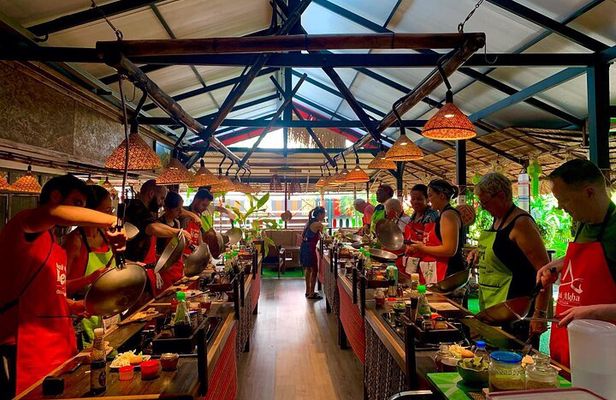 6-Hour Akha Tribe Culture and Cooking Class in Chiang Mai