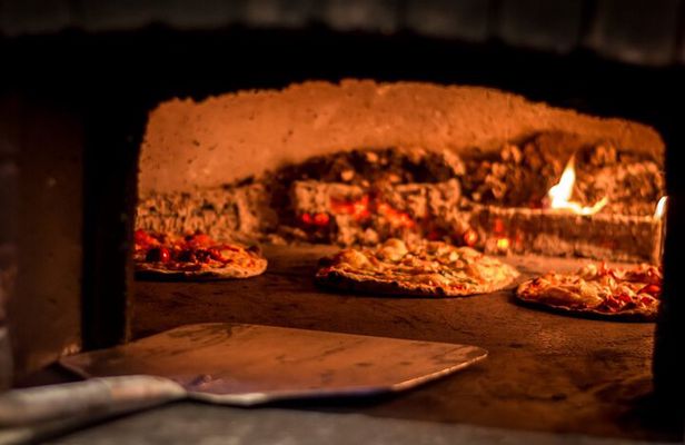 The Best of Killarney Brews & Views