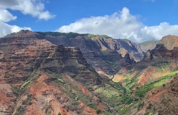 Private Kauai Airplane Tour: Na Pali Coast, Waterfalls & More