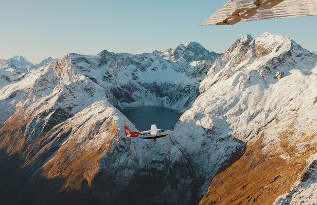 Milford Sound Fly Cruise Fly from Queenstown by Glenorchy Air