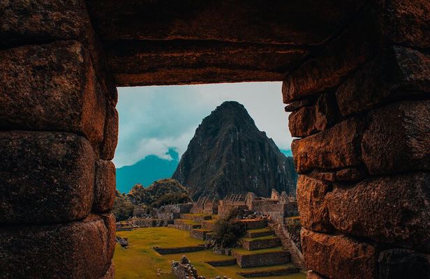 Private Tour to Machu Picchu from Cusco with Lunch