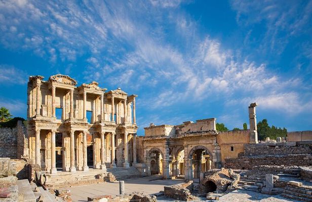 PRIVATE TOUR: Mary's House and Ephesus Ruins with MUSUEM TICKETS