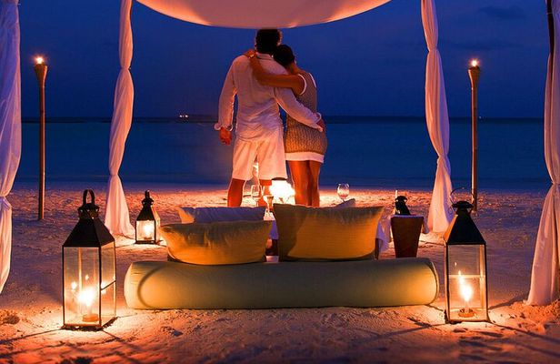Romantic dinner with Candle at the Nungwi or Kendwa beach