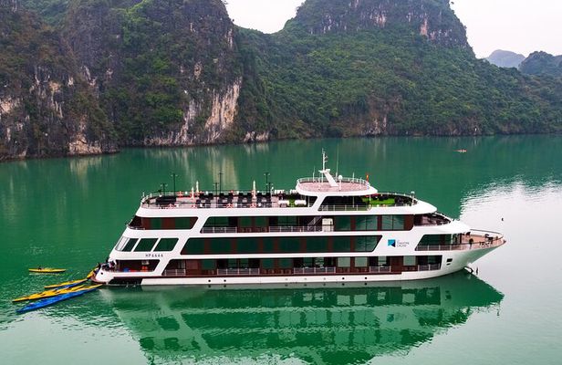 Le Theatre Cruise - Wonder on Halong Bay 2 Days 1 Night Tour
