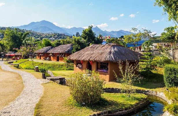 Chiang Mai Pai Full Day Sai Ngam Hot Spring, Pai Canyon, White Buddha, Santichon