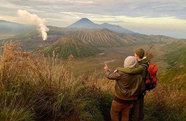 From Yogyakarta: Mount Bromo Sunrise and ijen crater Blue Fire - 3 Days