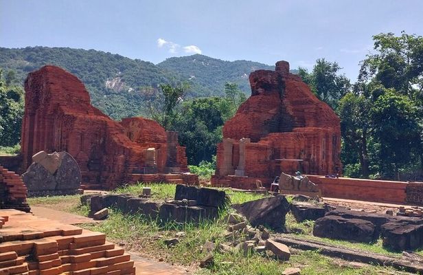 My Son Sanctuary Early/Morning/Sunset w. Local Food Private Tours