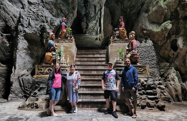 Private Car to Marble Mountains - Hoi An City from Da Nang City