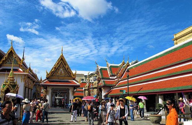 Private Half-Day Bangkok City Tour with The Grand Palace
